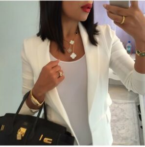 Click to view full screen 18K Magic Alhambra Six Motifs Necklace photo review