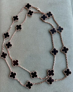 18K Vintage Alhambra 20 Motifs Long Necklace photo review