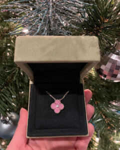 Click to view full screen 18K Sweet Alhambra Pink Clover Necklace photo review