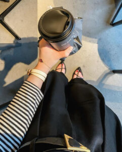 Click to view full screen 18K Lucky Spring Clover Bracelet photo review