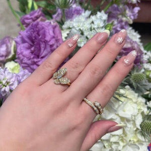 Click to view full screen 18K Two Butterfly Ring photo review