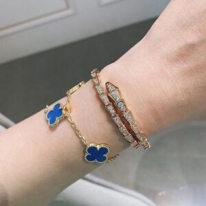 Click to view full screen 18K Vintage Alhambra Crystal Blue Bracelet photo review