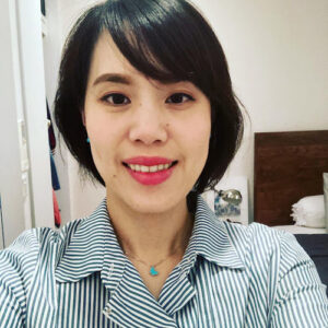 Click to view full screen 18K Sweet Alhambra Blue Butterfly Necklace photo review