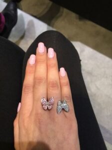 18K Two Butterfly Between the Finger Sapphire Ring photo review