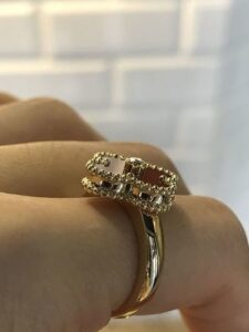 Click to view full screen 18K Vintage Alhambra Carnelian Ring photo review