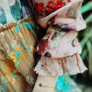 Click to view full screen 18K Lucky Alhambra Butterfly Pendant Bracelet photo review