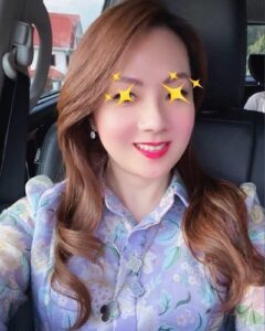 Click to view full screen 18K Magic Alhambra Six Pearls Motifs Clover Necklace photo review