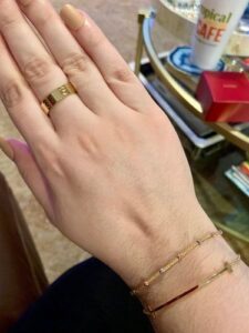 18K Love Wedding 6mm  Ring photo review