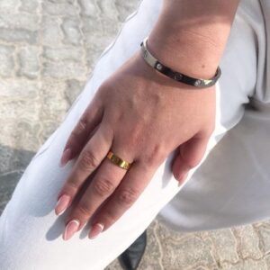 18K Love Wedding 6mm  Ring photo review