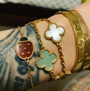 Click to view full screen 18K Lucky Spring Clover Bracelet photo review