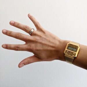 18K Love Wedding 6mm  Ring photo review